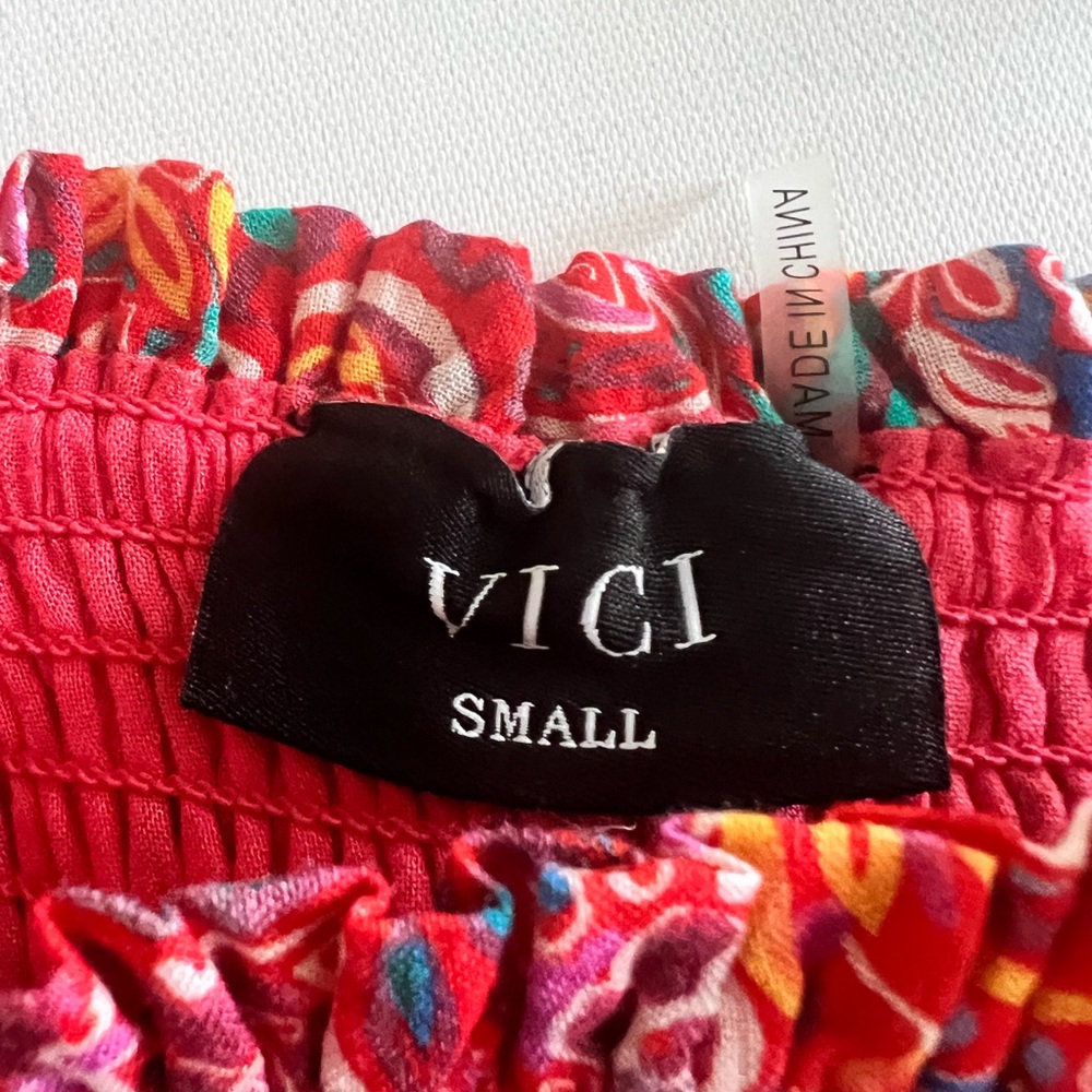 *Free Shipping* Vici Collection Paisley Printed Smock… Gem